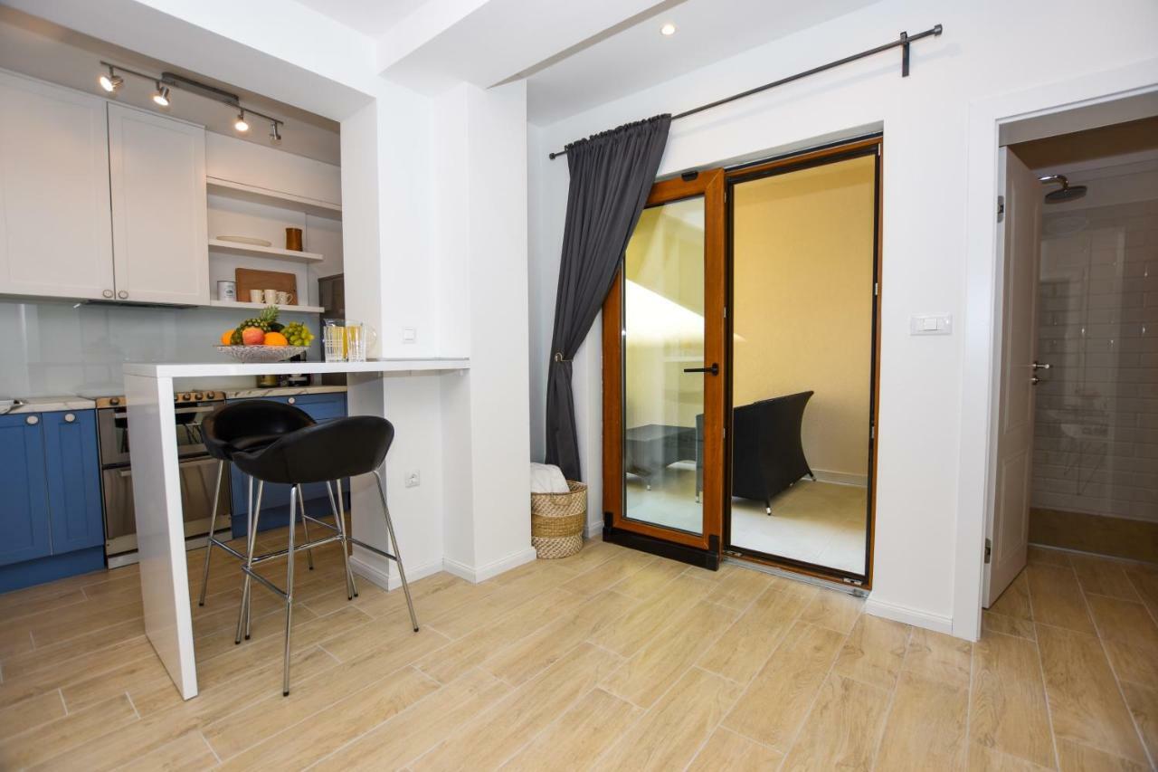 Apartments Villa Laura Паг Экстерьер фото